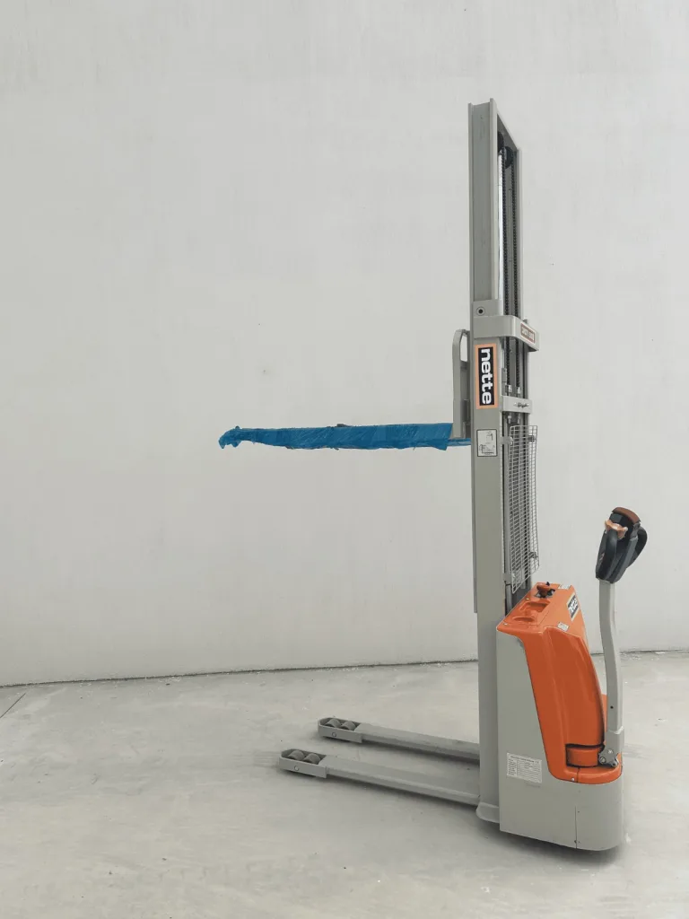 1.5 TON 3 METRE TAM OTOMATİK İSTİF MAKİNESİ